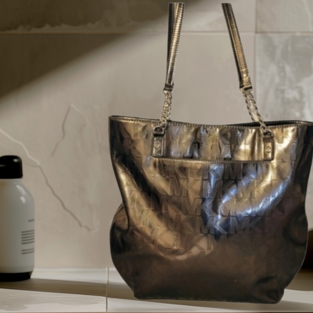 NWOT Michael Kors Jet Metallic Patent‎ Leather Tote Chain Gunmetal, No MK Charm - Picture 9 of 9